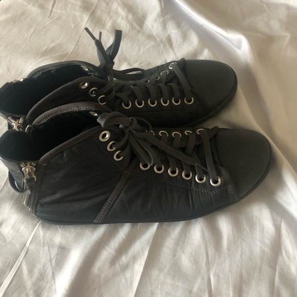 Louis Vuitton High top shoes - Picture 3 of 7